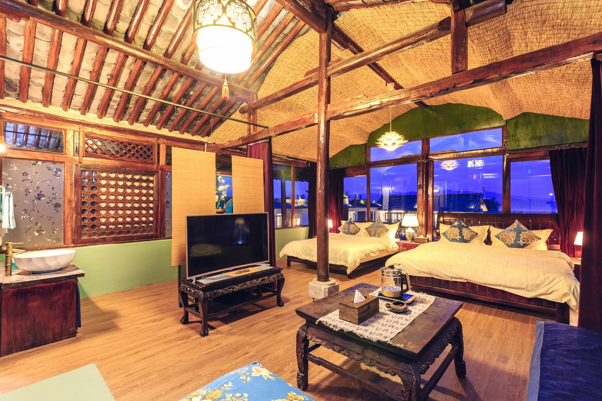 Ooh Countryard Inn دالي المظهر الخارجي الصورة