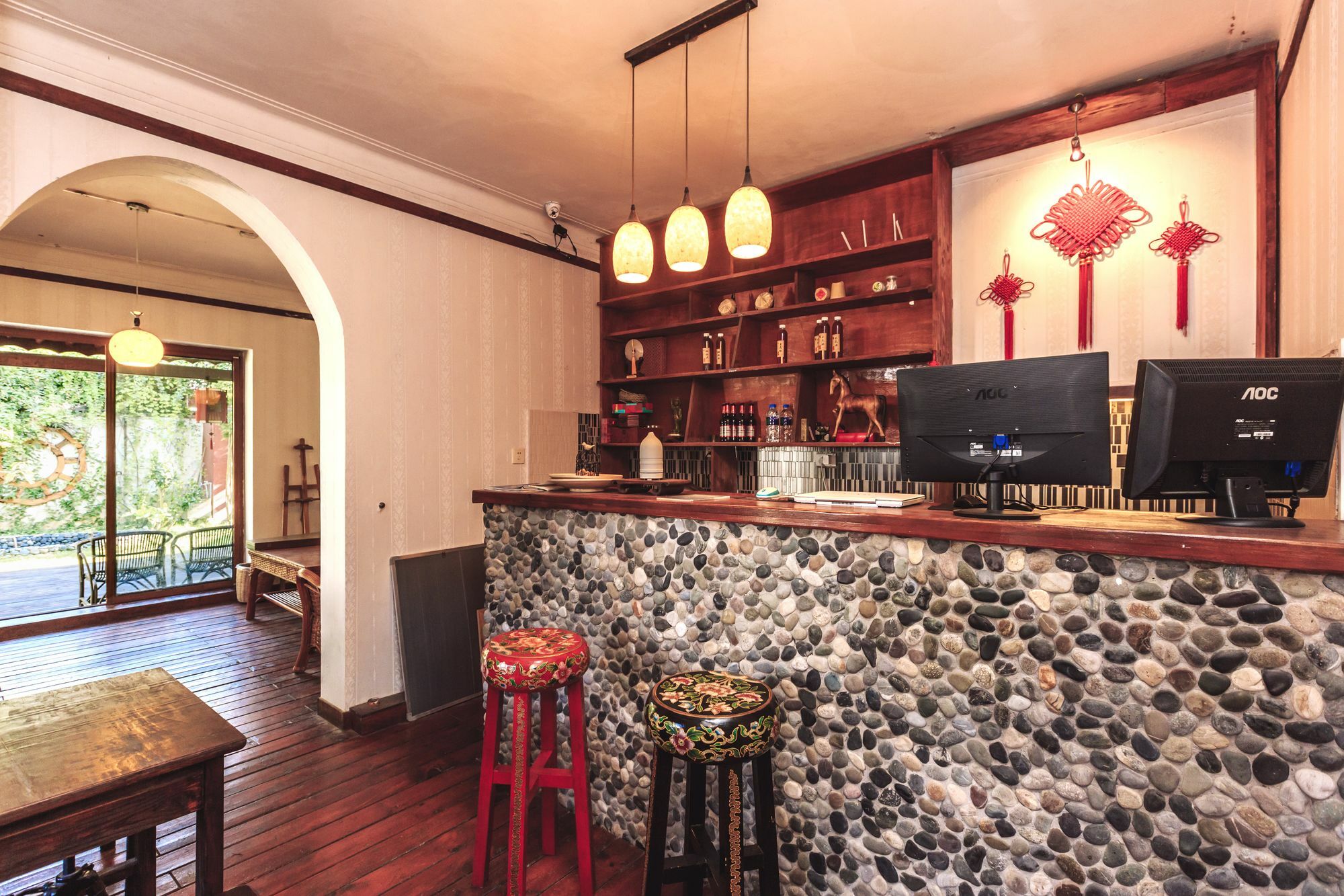 Ooh Countryard Inn دالي المظهر الخارجي الصورة