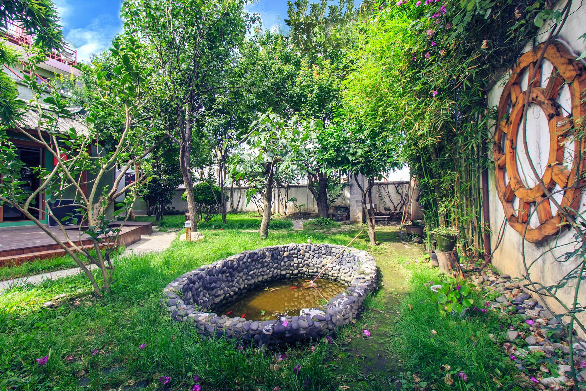 Ooh Countryard Inn دالي المظهر الخارجي الصورة