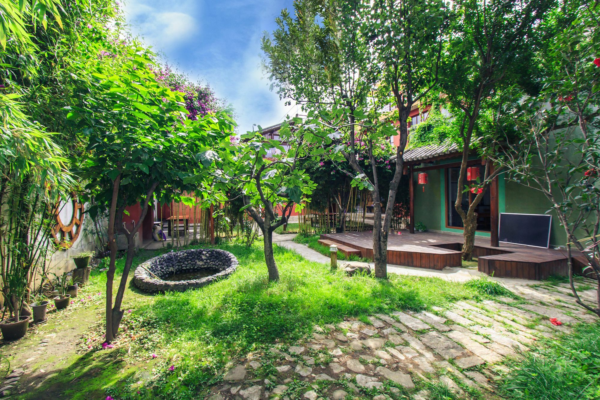 Ooh Countryard Inn دالي المظهر الخارجي الصورة