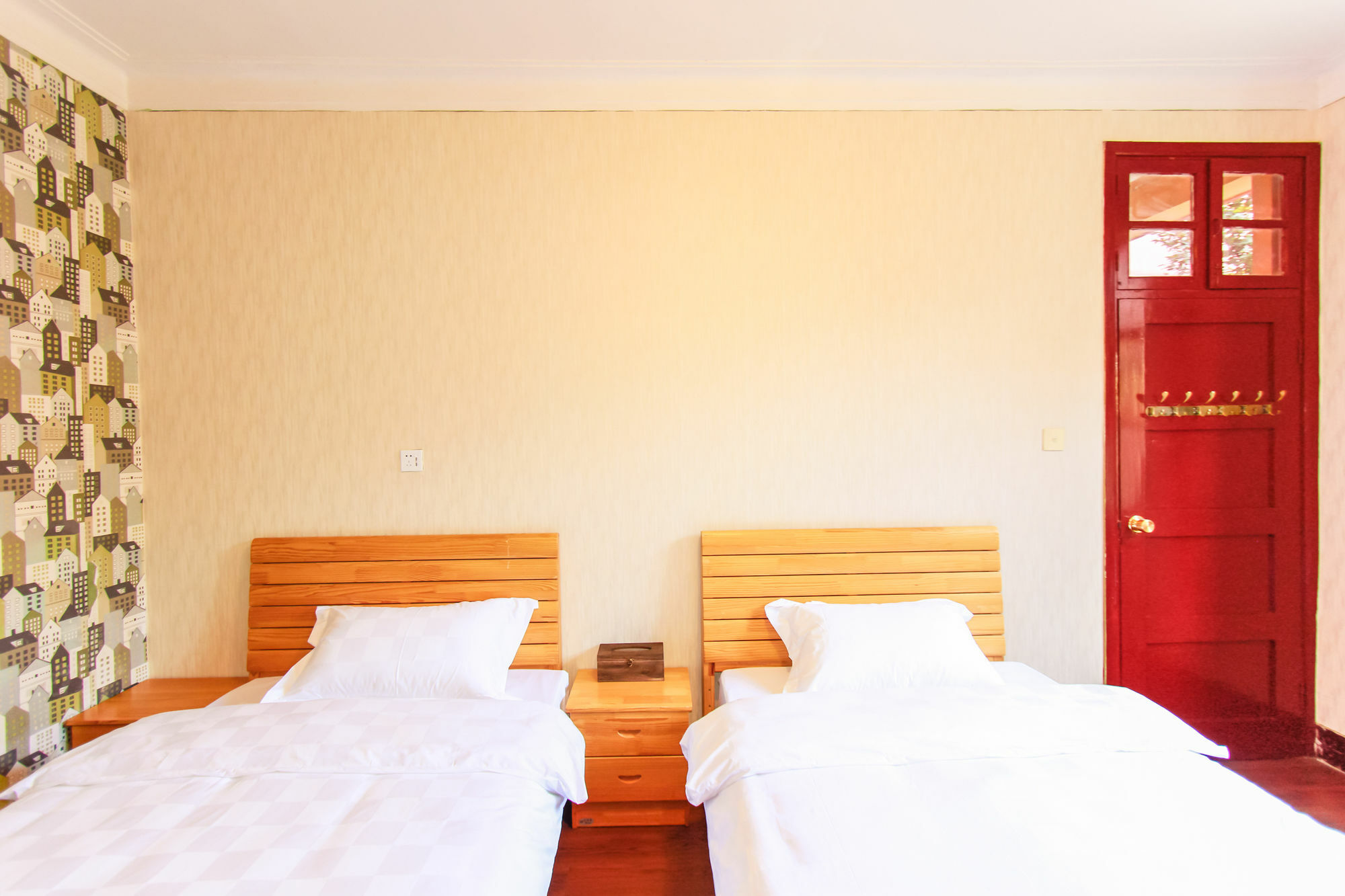 Ooh Countryard Inn دالي المظهر الخارجي الصورة