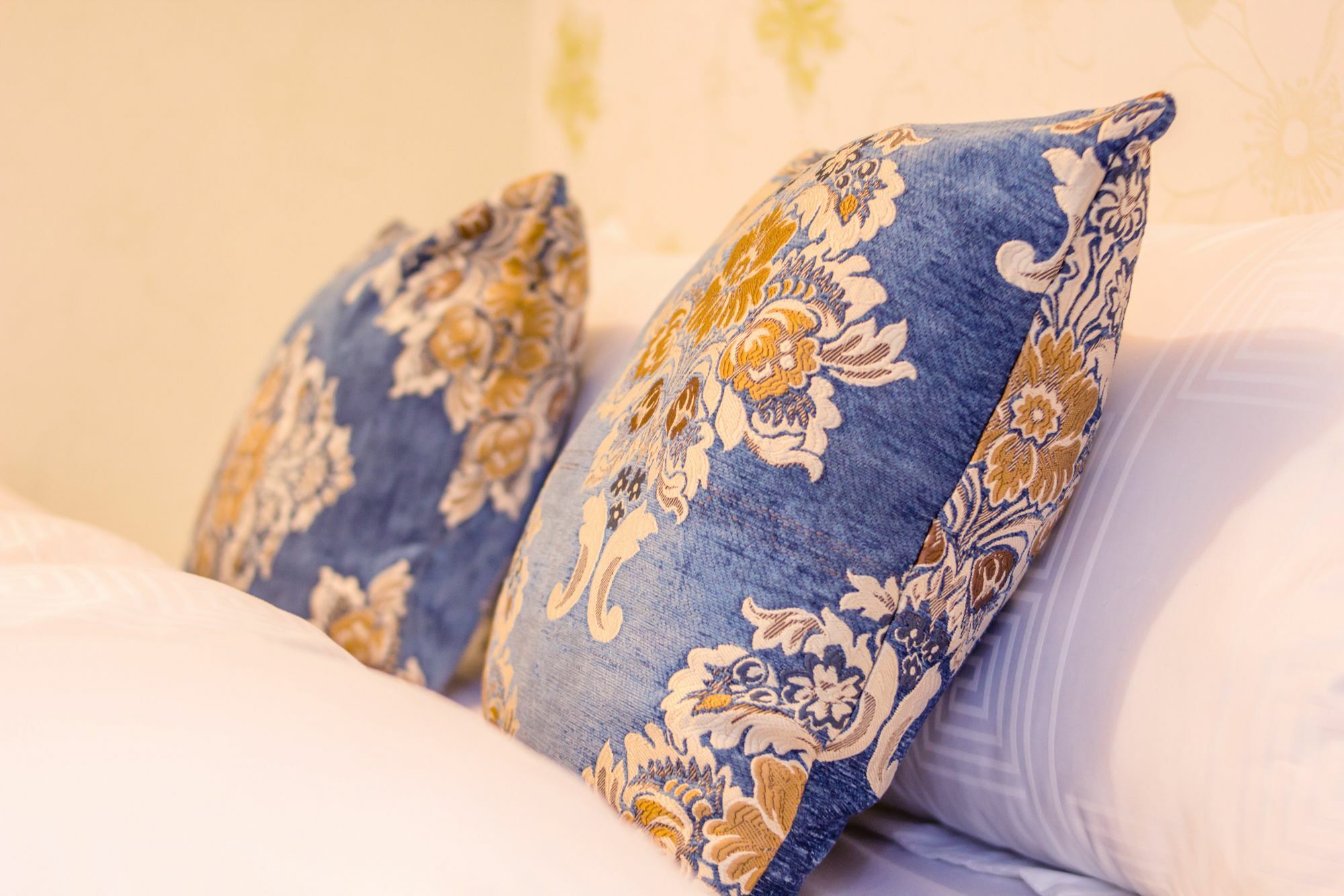 Ooh Countryard Inn دالي المظهر الخارجي الصورة