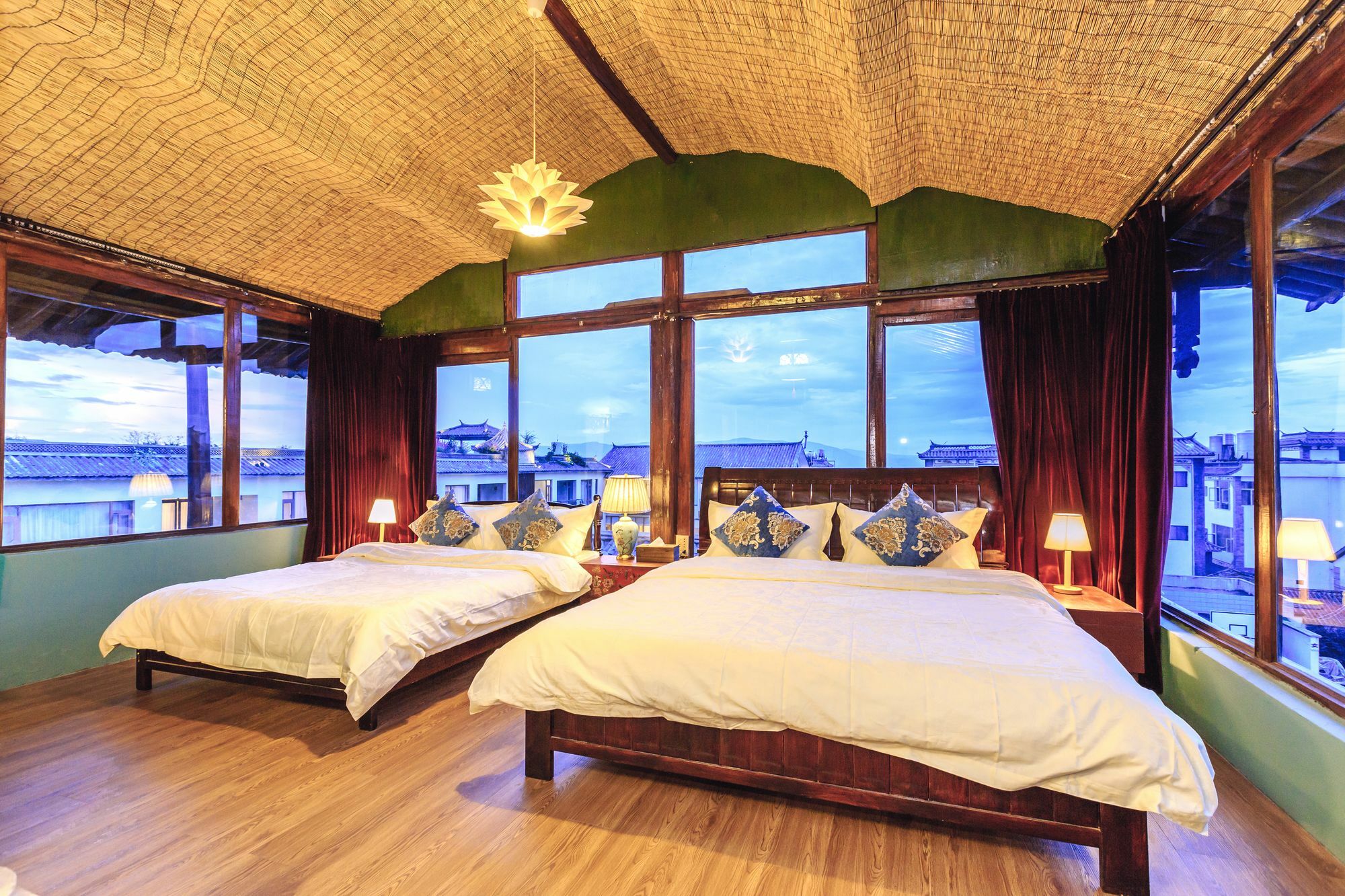 Ooh Countryard Inn دالي المظهر الخارجي الصورة