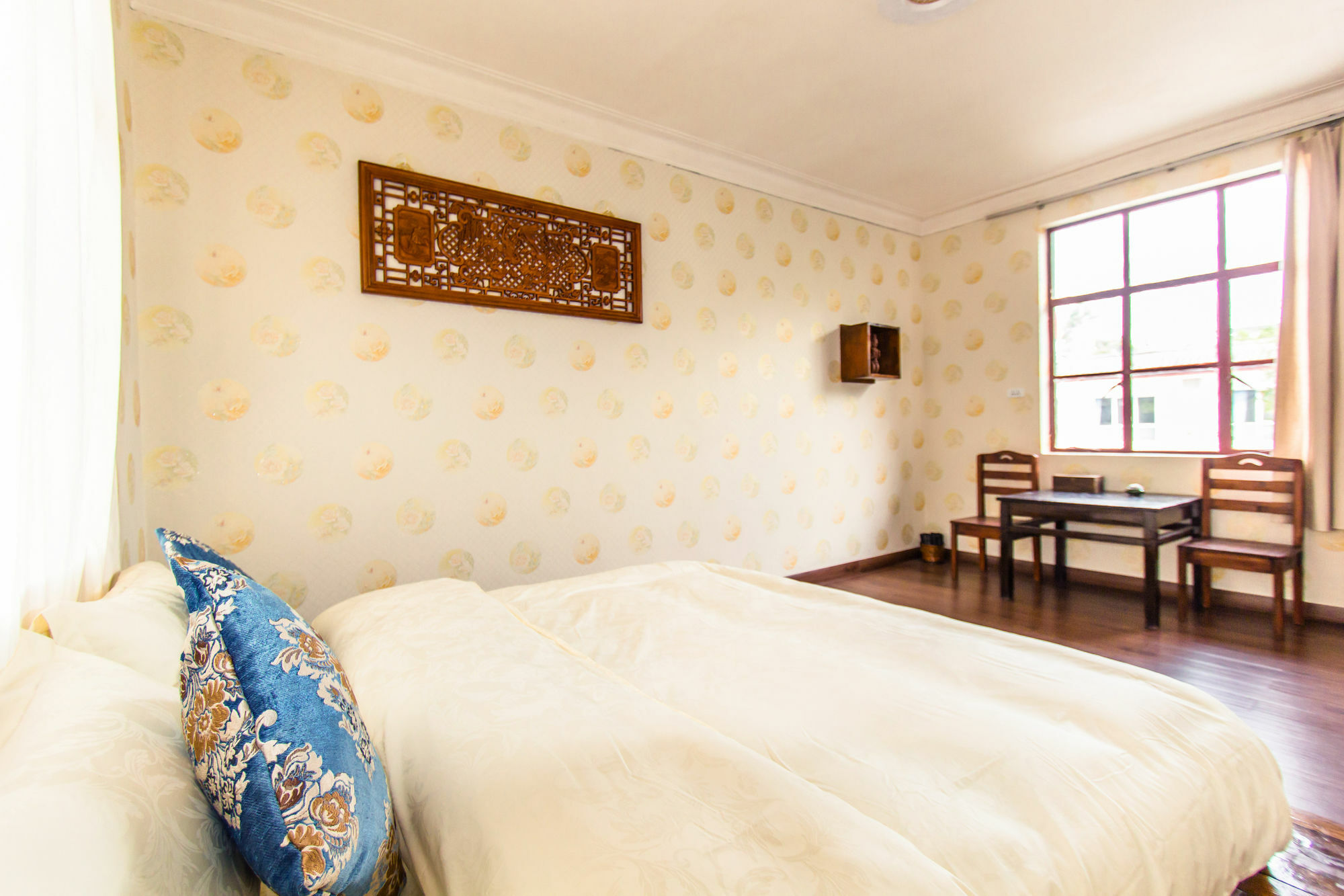 Ooh Countryard Inn دالي المظهر الخارجي الصورة