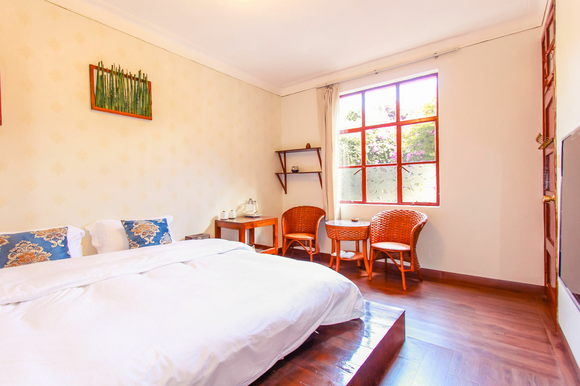 Ooh Countryard Inn دالي المظهر الخارجي الصورة